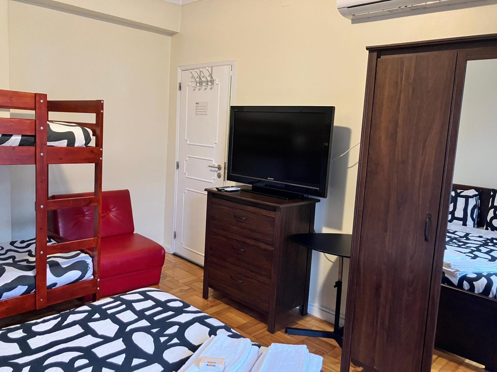 Microrent Rooms Брага Екстер'єр фото