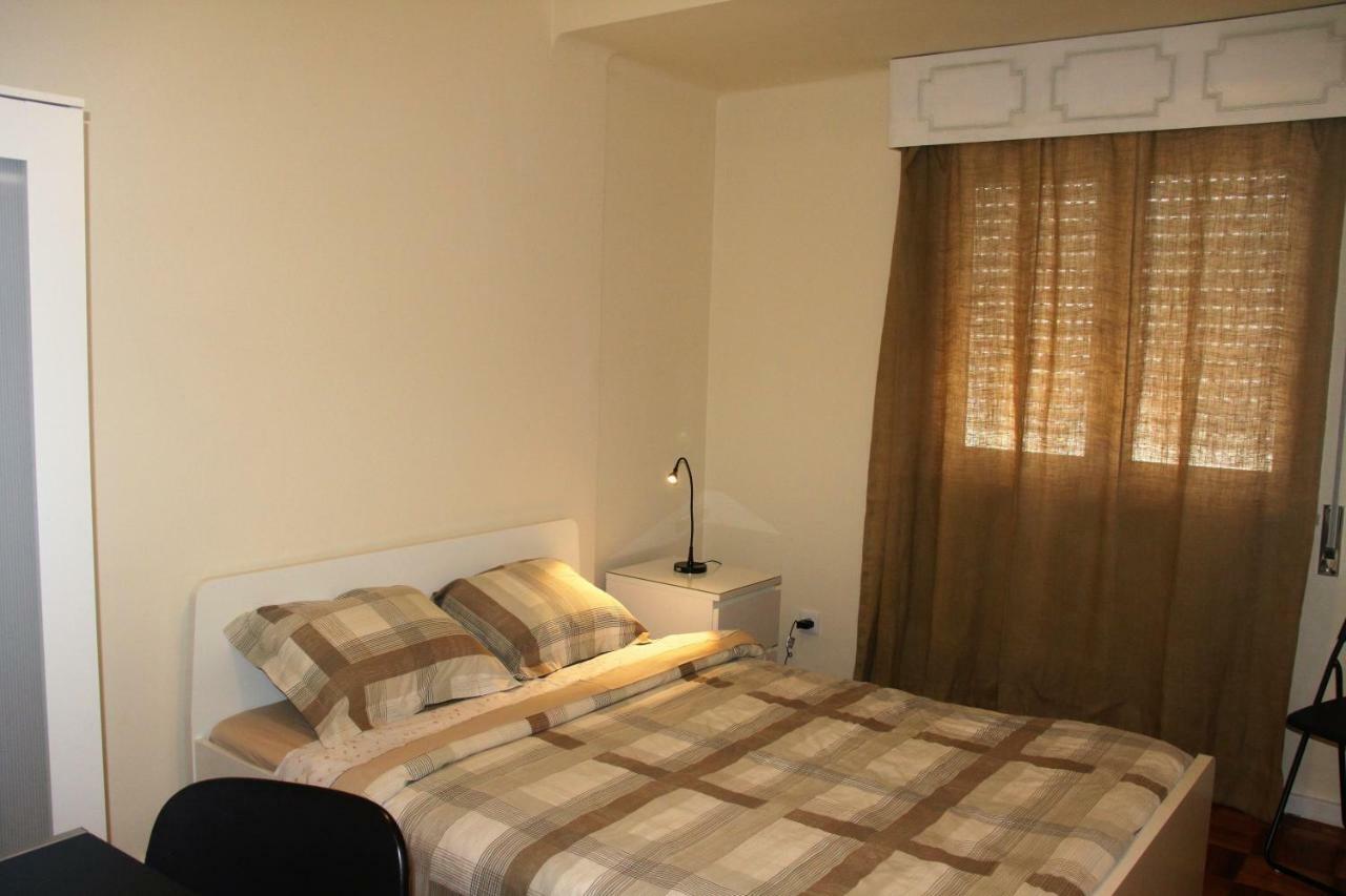 Microrent Rooms Брага Екстер'єр фото