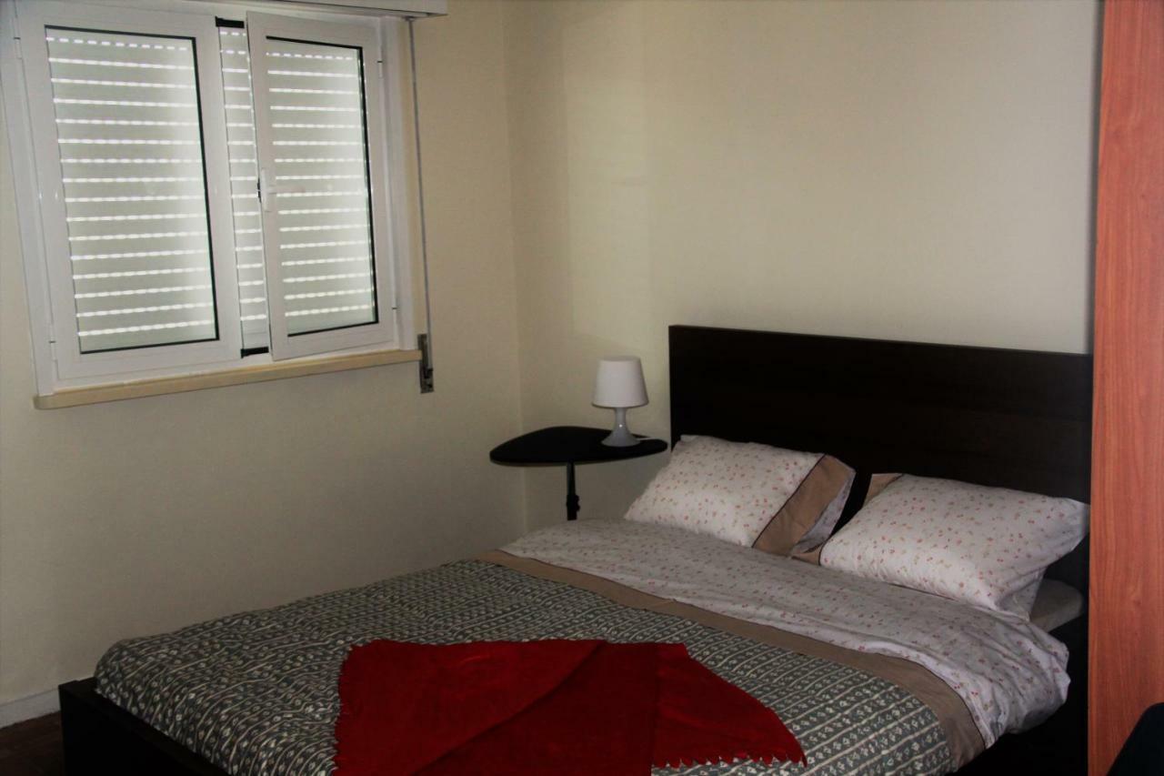 Microrent Rooms Брага Екстер'єр фото