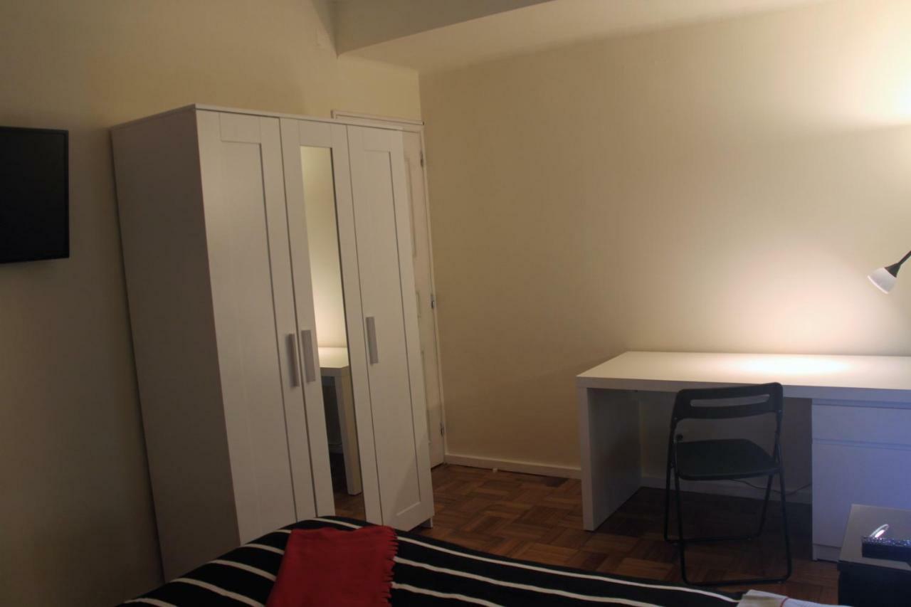 Microrent Rooms Брага Екстер'єр фото